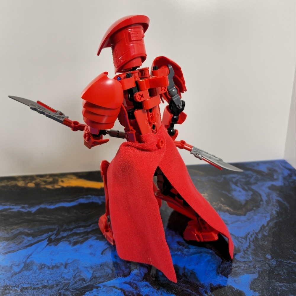 Lego buildable 10" figure Elite Praetorian Guard - Picture 2 of 5